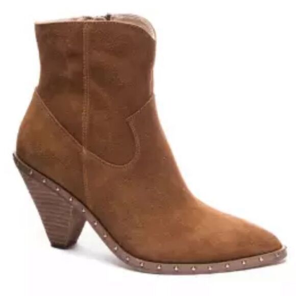 “RAMBLE” Split Suede Boots - Picture 9 of 10